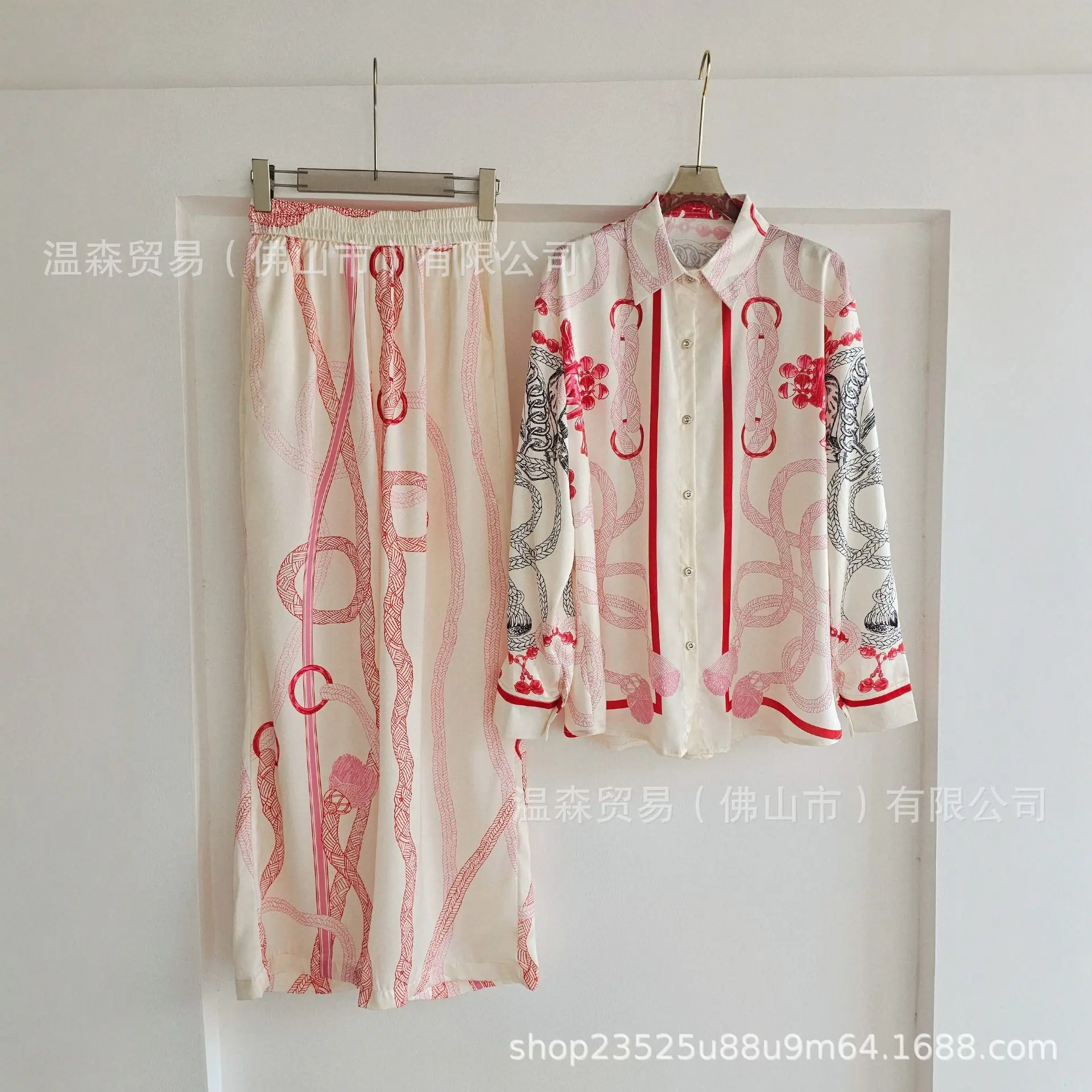 Baroque French Designer Printe - Silk Blouse Button recension och pris